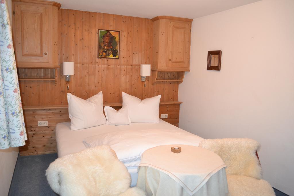 Pension Landhaus Gasteiger Kitzbühel Exteriör bild